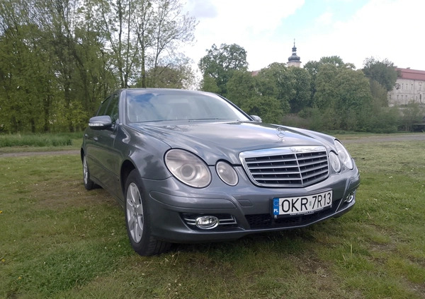Mercedes-Benz Klasa E cena 22000 przebieg: 499000, rok produkcji 2007 z Krapkowice małe 37